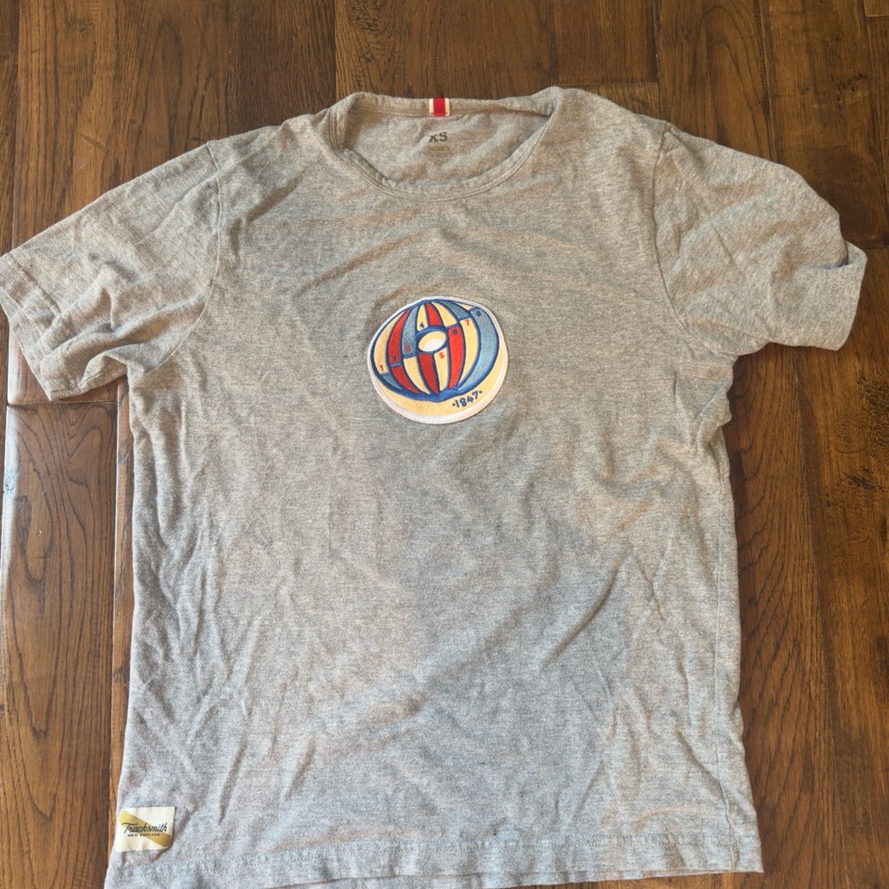 Tracksmith Donut Grayboy